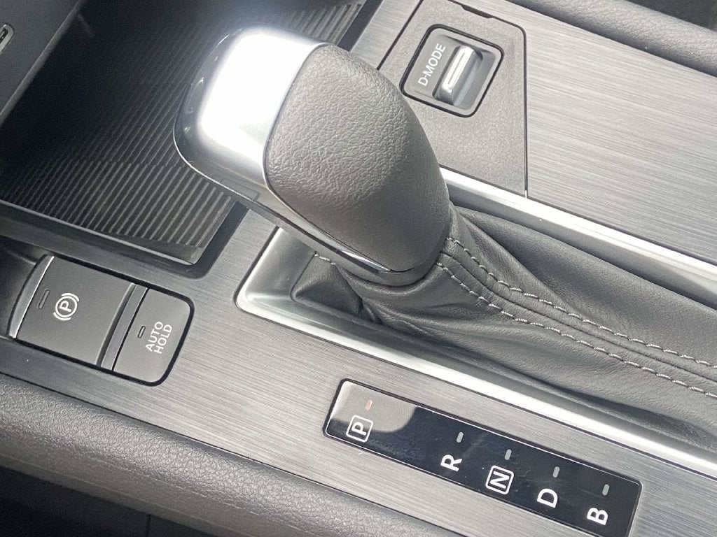 2027 Nissan Kicks S