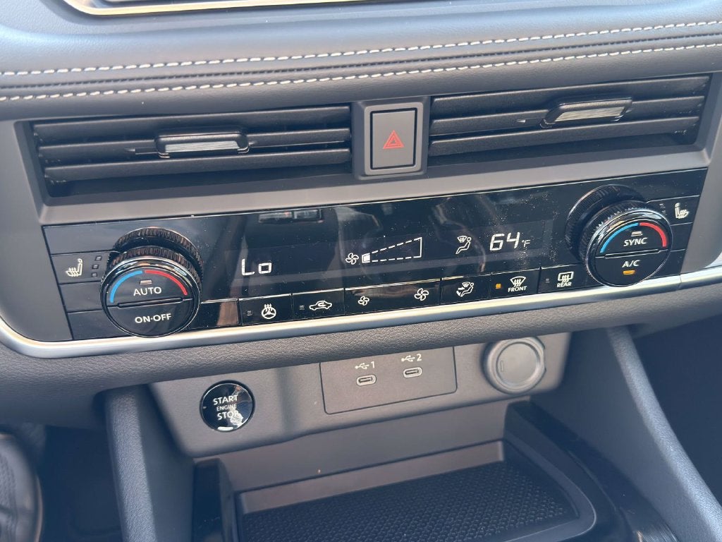 2027 Nissan Rogue SV