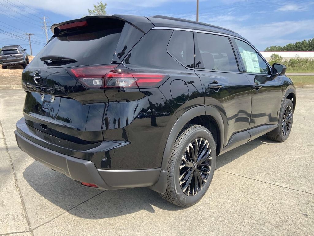 2026 Nissan Rogue Dark Armor™