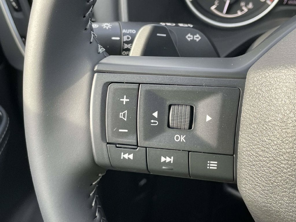 2027 Nissan Rogue SV