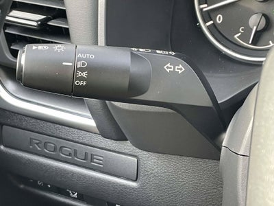 2027 Nissan Rogue SV