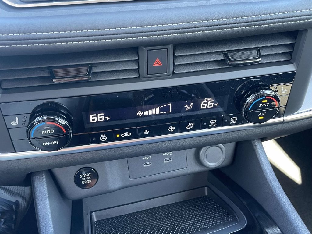 2027 Nissan Rogue SV