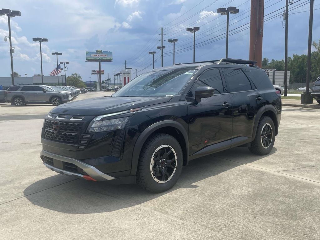 2026 Nissan Pathfinder Rock Creek®