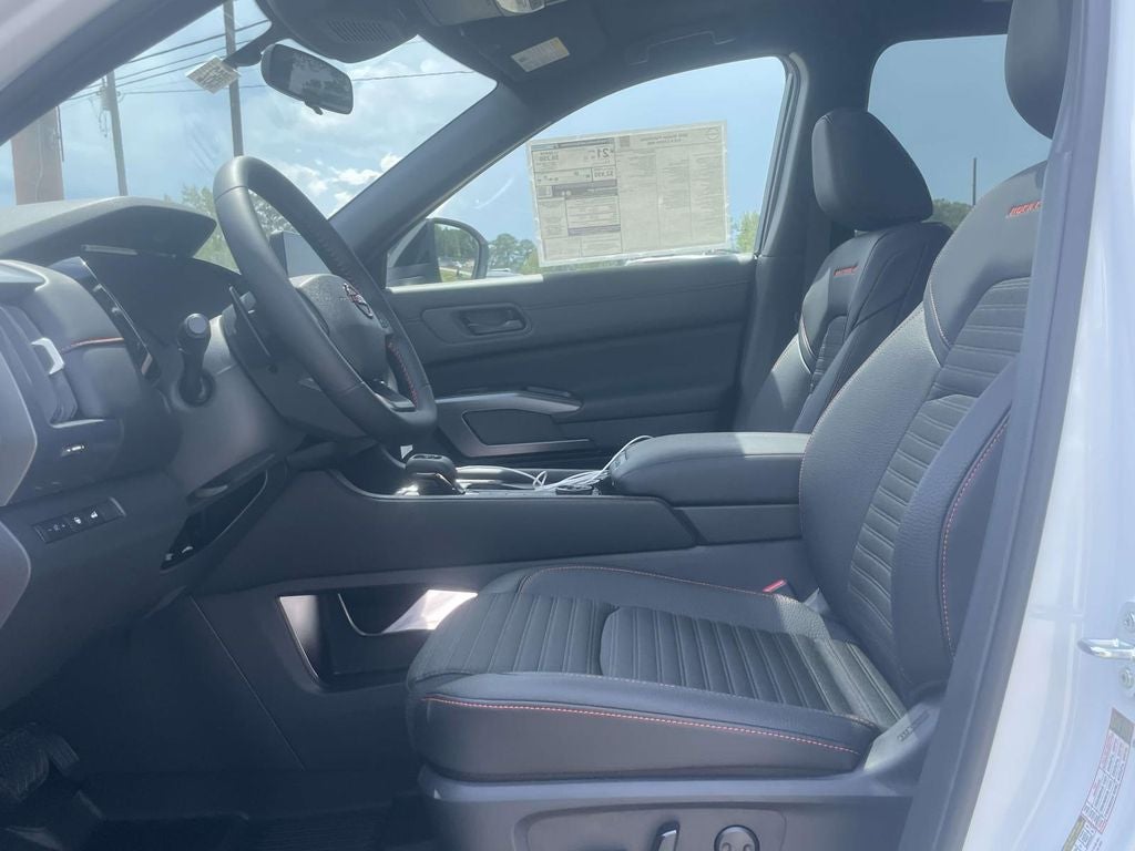 2026 Nissan Pathfinder Rock Creek®