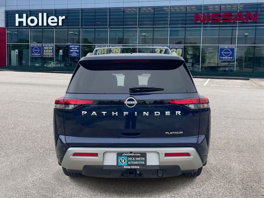 2024 Nissan Pathfinder Platinum