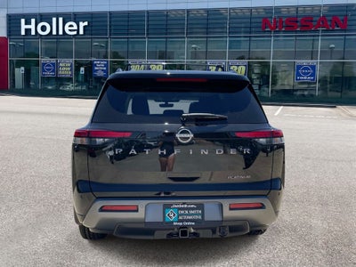 2026 Nissan Pathfinder Platinum