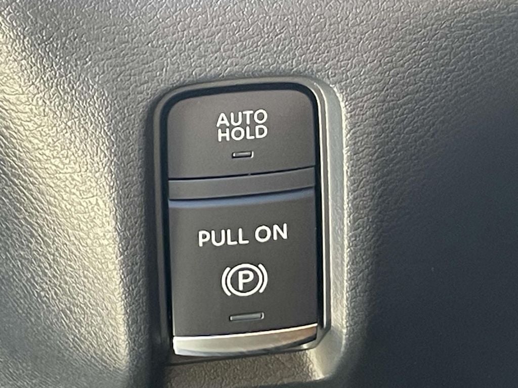 2025 Nissan Armada SL